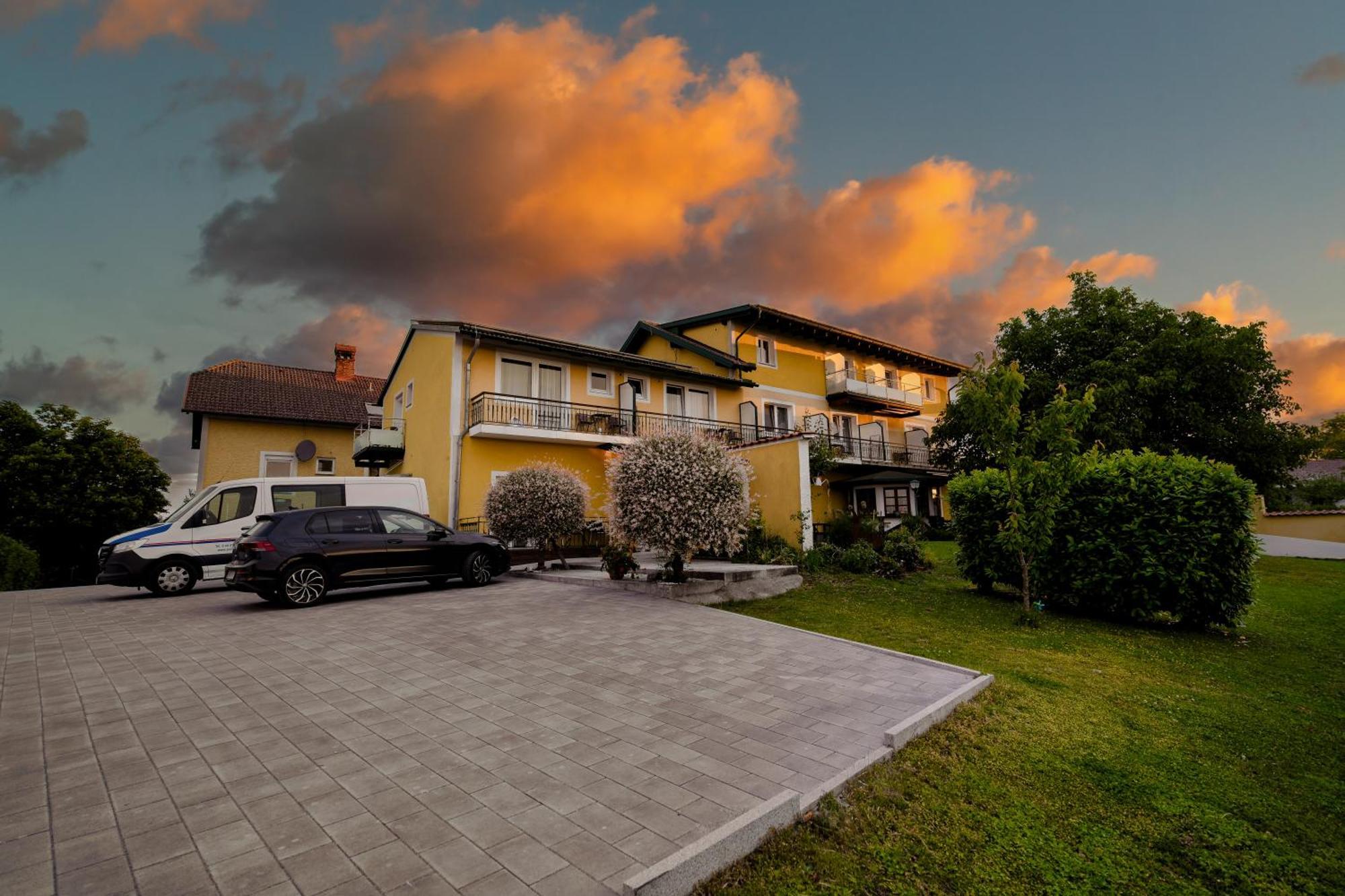 Pension Baumgartner-Berghof Obernberg am Inn 외부 사진