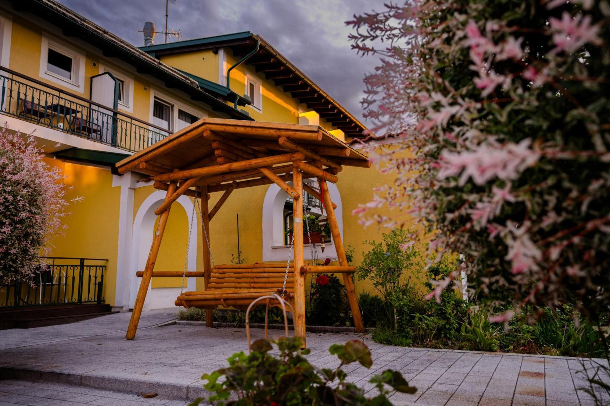 Pension Baumgartner-Berghof Obernberg am Inn 외부 사진