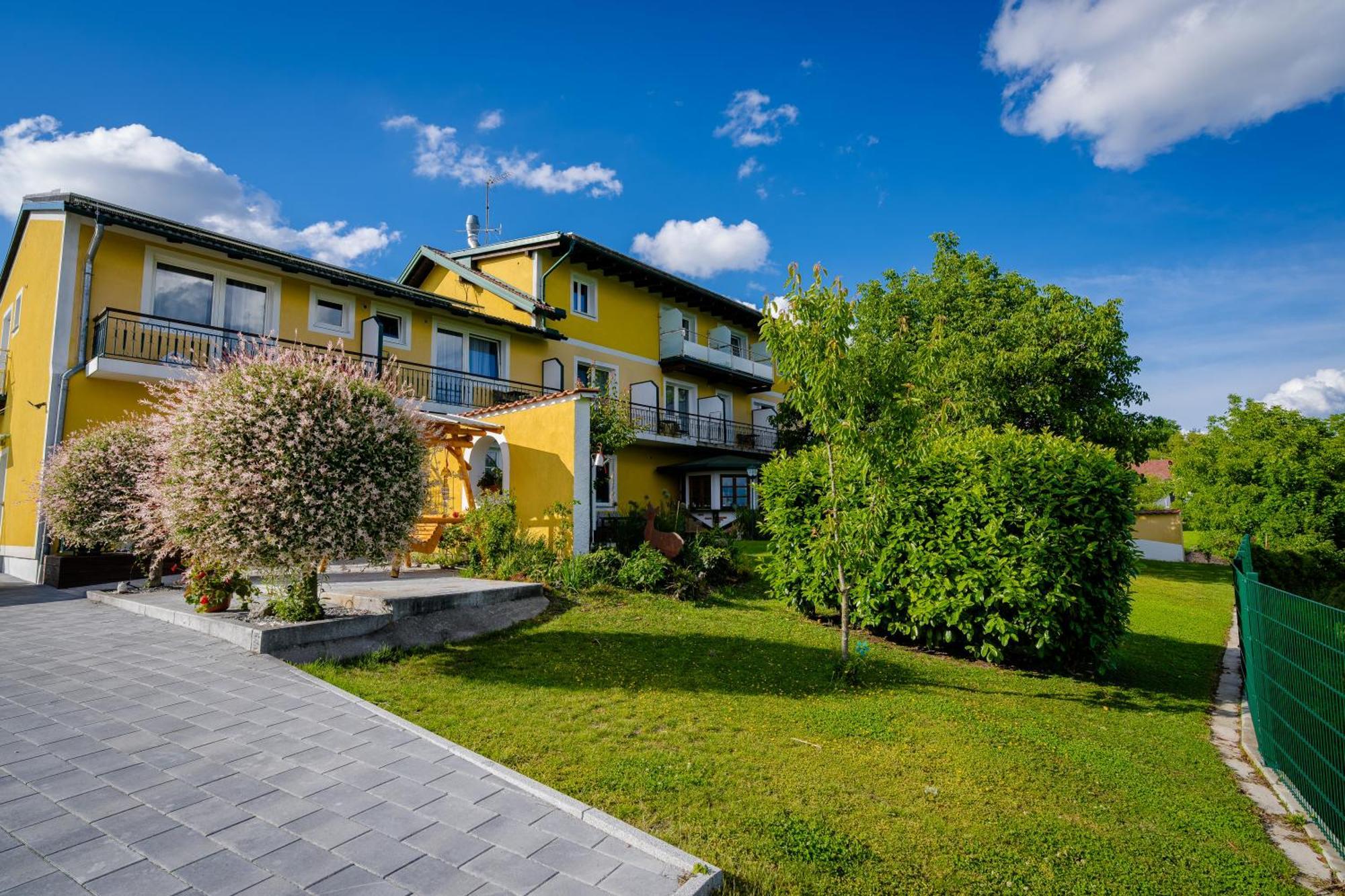 Pension Baumgartner-Berghof Obernberg am Inn 외부 사진